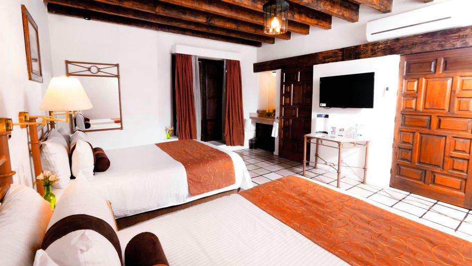 Hotel Mision San Gil Room