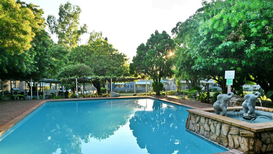 BON Hotel Rustenburg Pool
