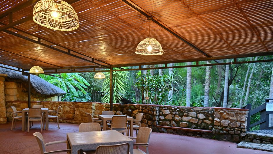 BON Hotel Rustenburg Lobby