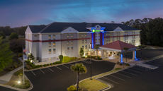 Holiday Inn Express