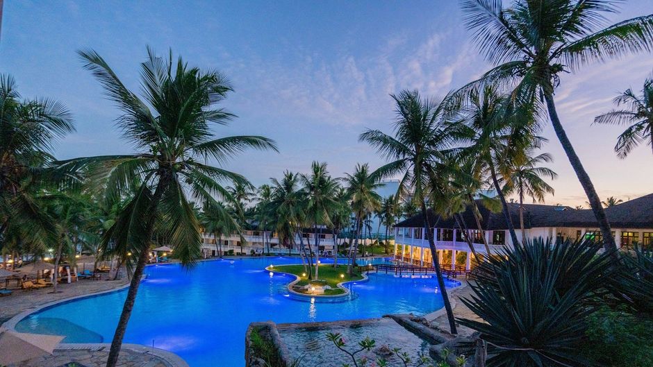 PrideInn Flamingo Beach Resort & Spa Pool