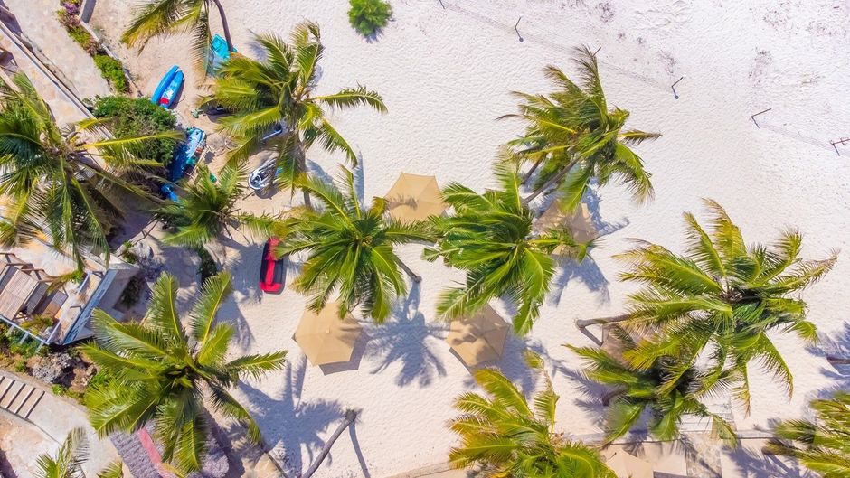 PrideInn Flamingo Beach Resort & Spa Beach