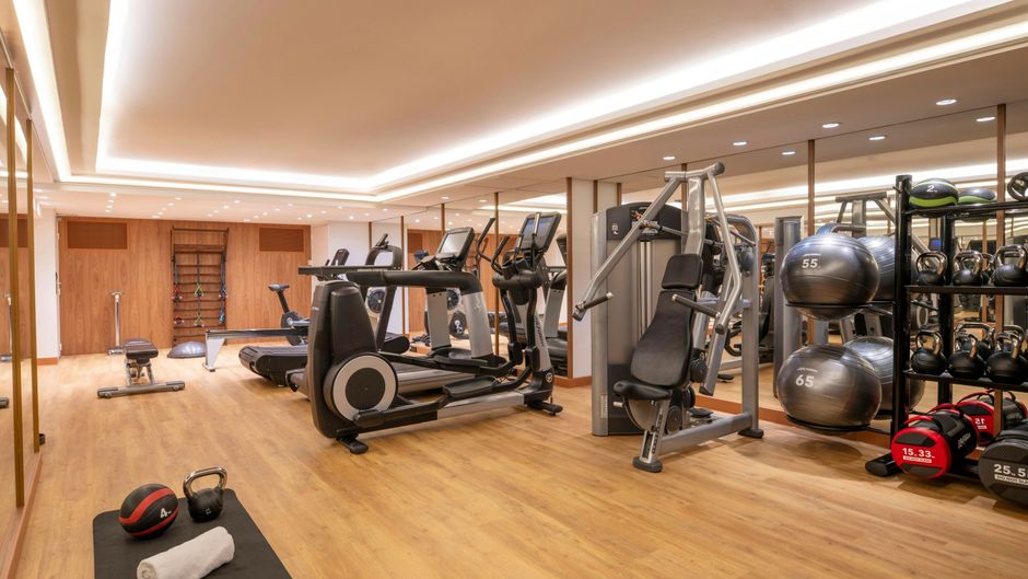 Renaissance Paris Nobel Tour Eiffel Hotel Health Club