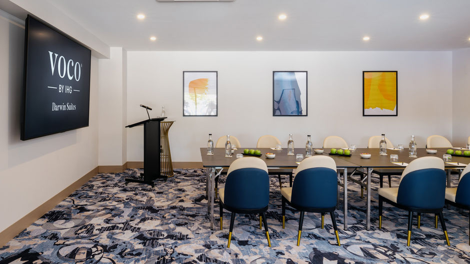 voco Darwin Suites Meeting