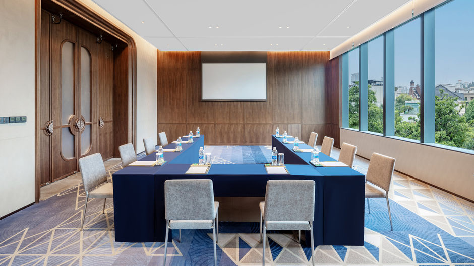 voco SM City Meeting