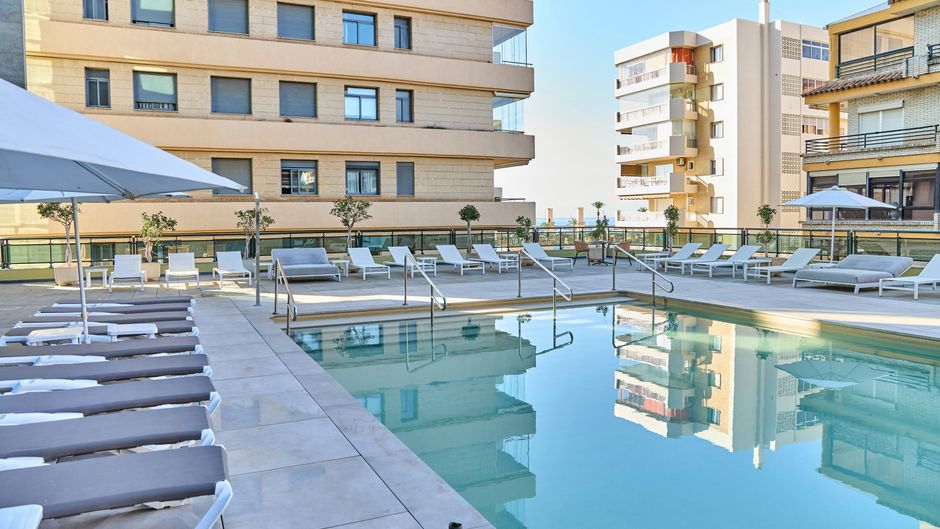 Leonardo Hotel Fuengirola Costa Del Sol Pool