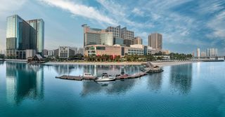 Beach Rotana Residences