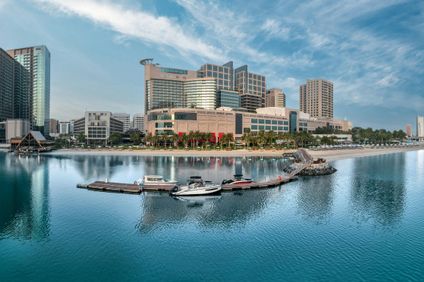Beach Rotana Residences