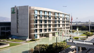 Holiday Inn Santiago Airport