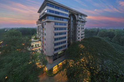 Royal Orchid Central