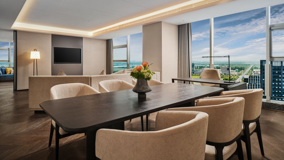 Crowne Plaza Shaoxing Binhai New Area Suite