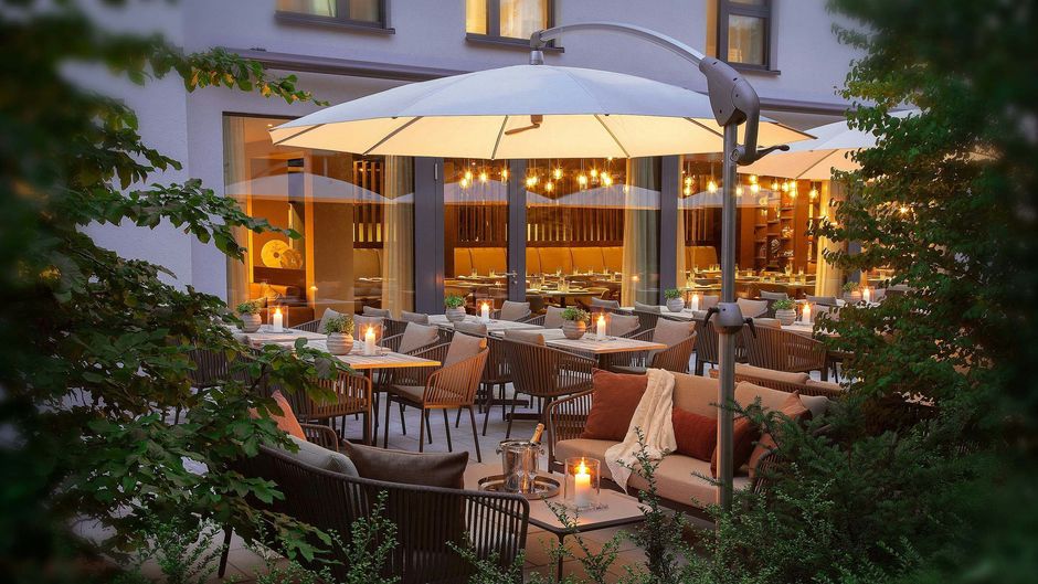 ACASA Suites Hotel Exterior