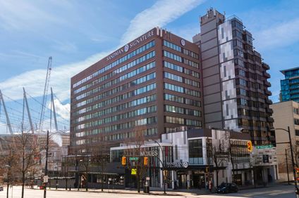Sandman Hotel Vancouver City Centre