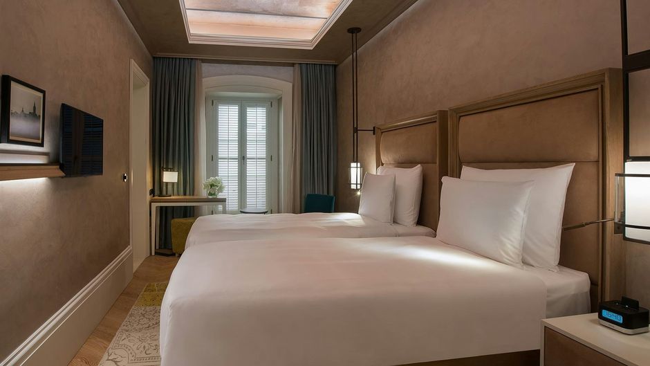 10 Karakoy Istanbul Room