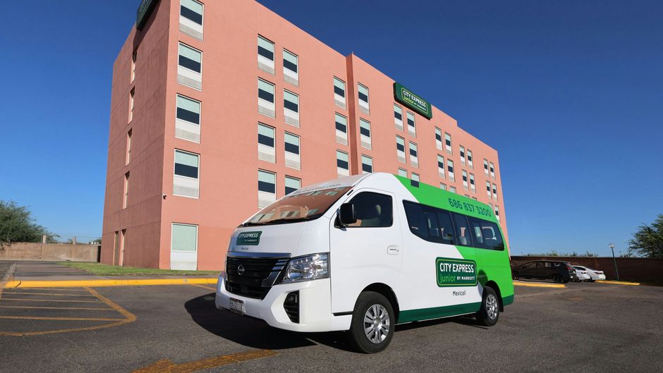 City Express Junior by Marriott Exterior
