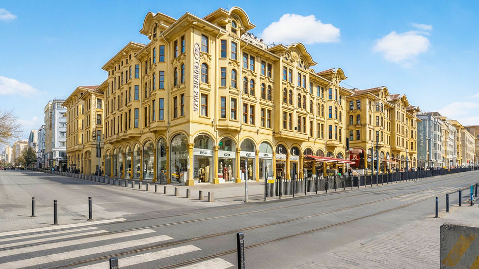 Crowne Plaza Istanbul - Old City Exterior