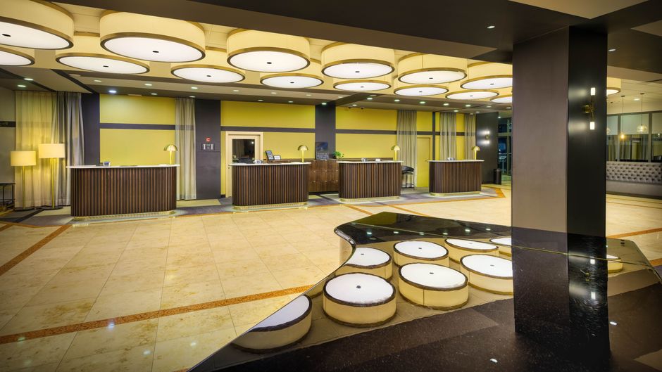 Diplomat Hotel Exterior