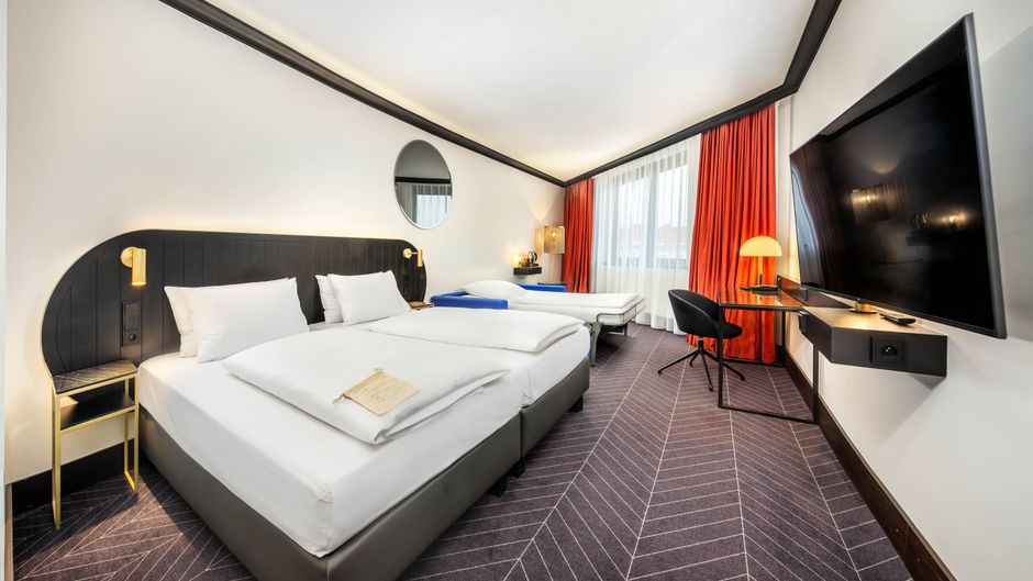 Diplomat Hotel Room