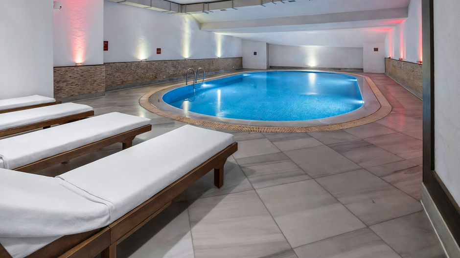 Crowne Plaza Istanbul - Old City Pool