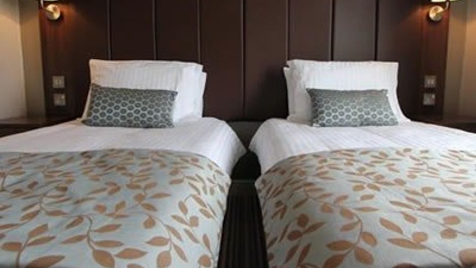 Twin Oaks Hotel Recreation
