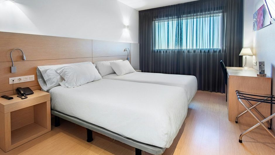 Hotel Hola Tafalla Room