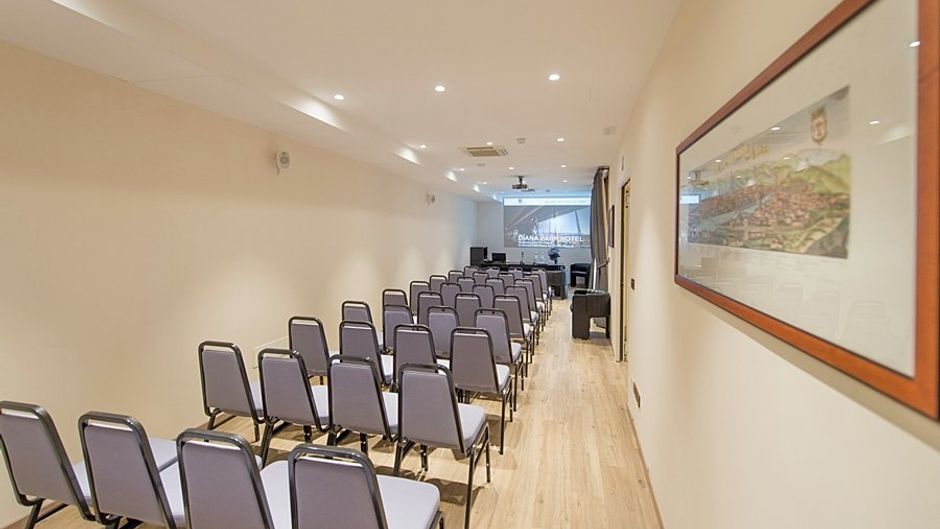 Diana Park Hotel Meeting