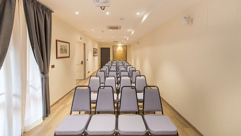 Diana Park Hotel Meeting