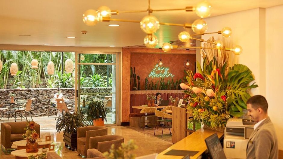 Hotel Poblado Alejandria Lobby