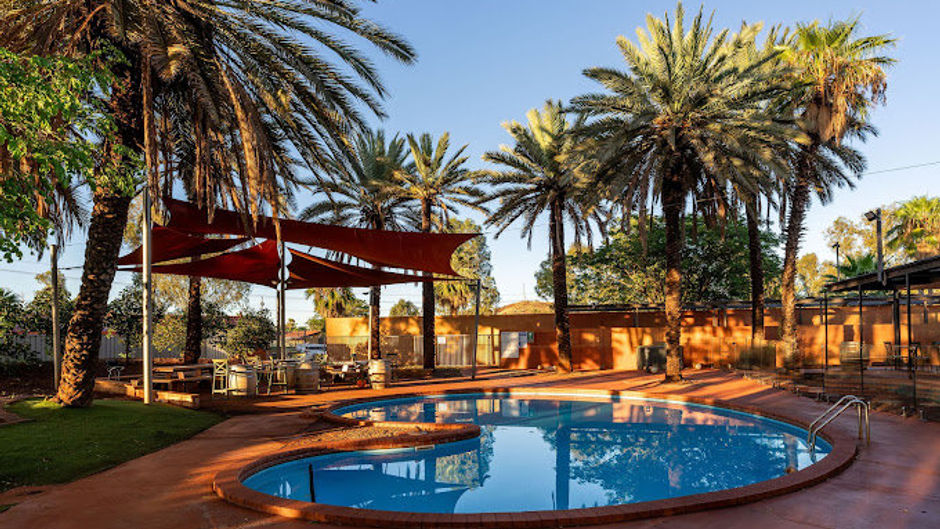 The Lodge Motel Newman Pool