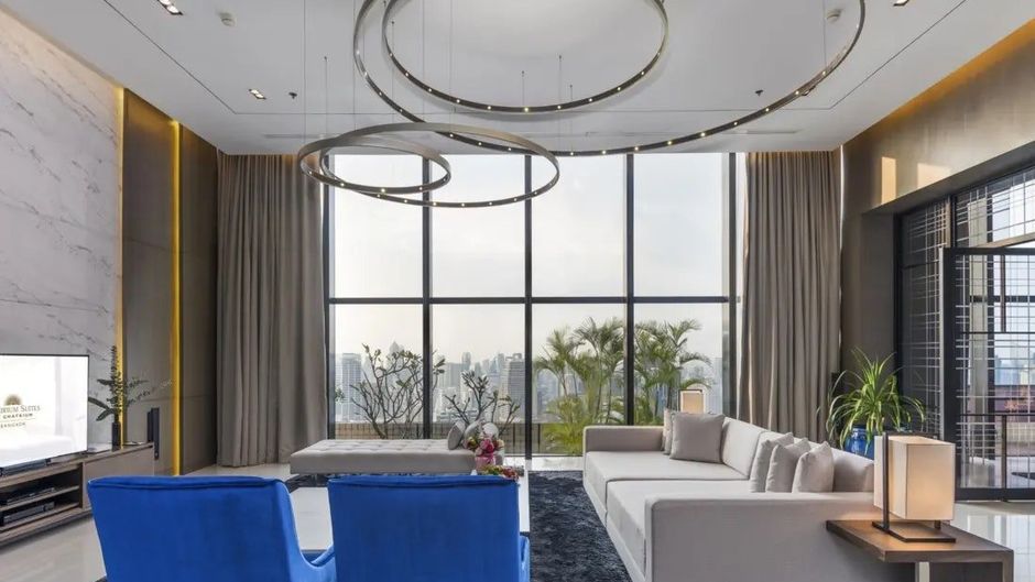 Emporium Suites by Chatrium Exterior