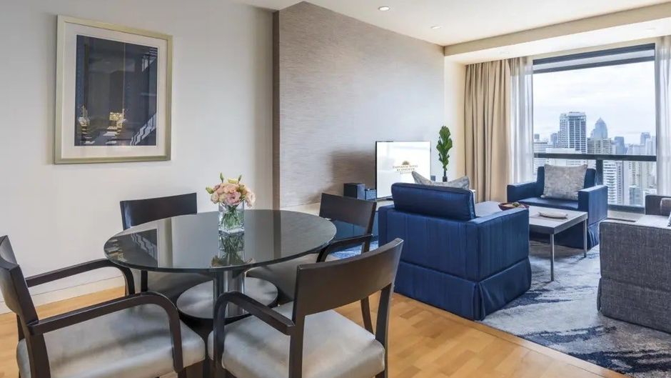 Emporium Suites by Chatrium Room