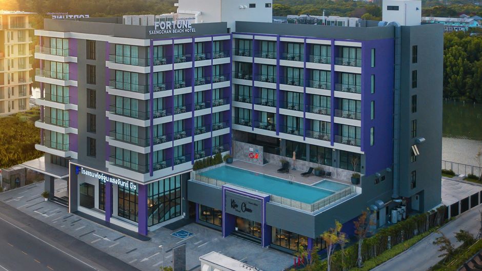 Fortune Hotel Saengchan Beach Exterior