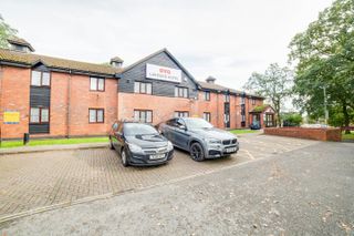 OYO Lakeside Haydock Hotel