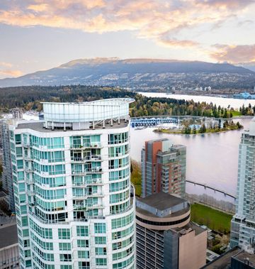 Vancouver Marriott Pinnacle Downtown