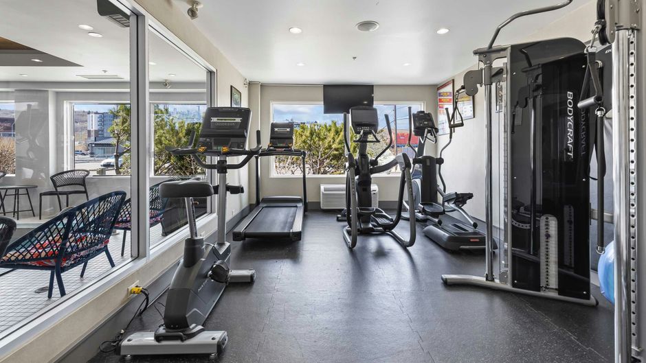 Sandman Hotel & Suites Calgary West Health Club