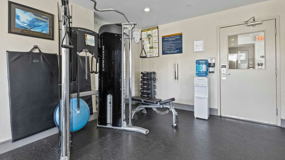 Sandman Hotel & Suites Calgary West Health Club