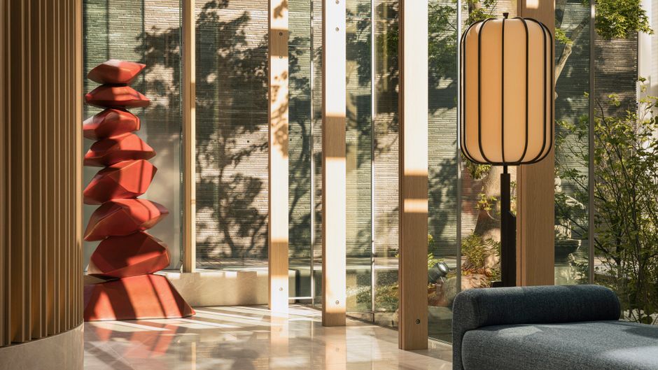 Four Seasons Hotel Tokyo at Marunouchi Lobby