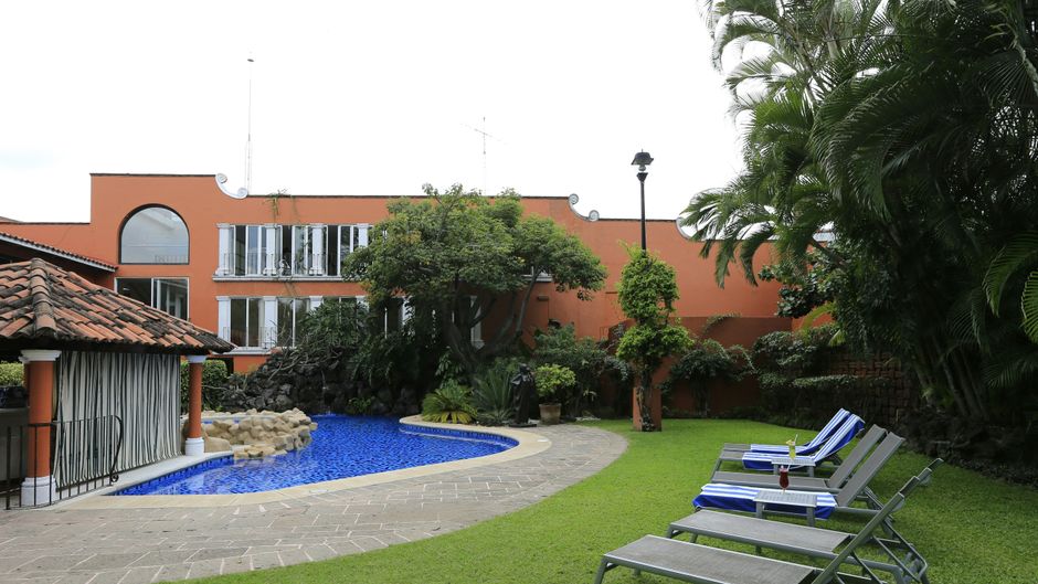 Hosteria las Quintas Pool