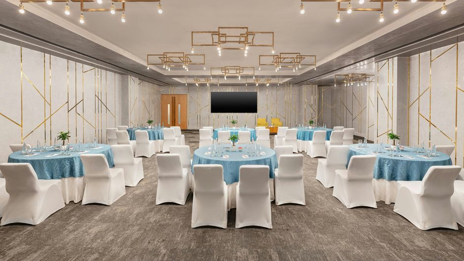 Aloft Bengaluru Outer Ring Road Meeting