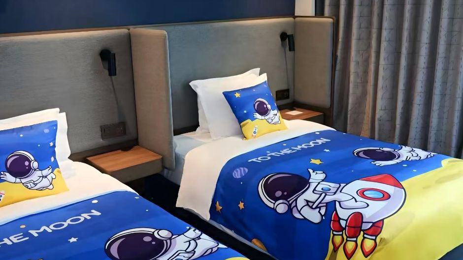Holiday Inn Express Zhuhai Gongbei Room