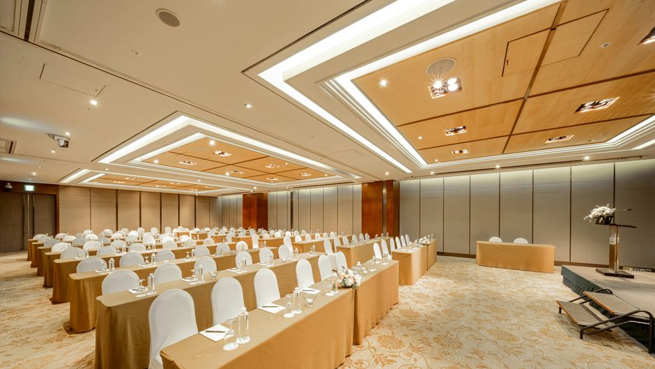Lotte Hotel Saigon Meeting