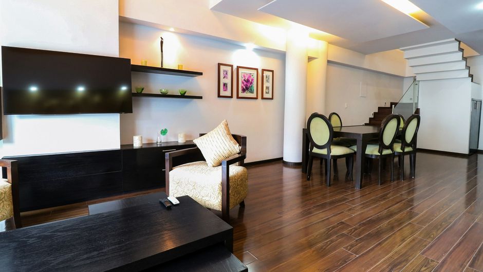 St Isidro Corporate Housing Room