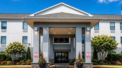 Holiday Inn Express & Suites Burlington