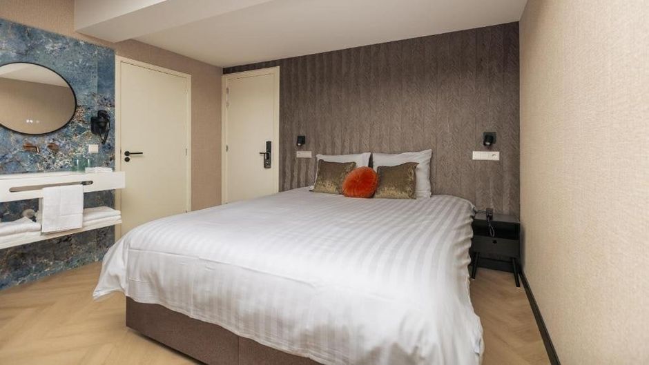Hotel Twenty Three Room