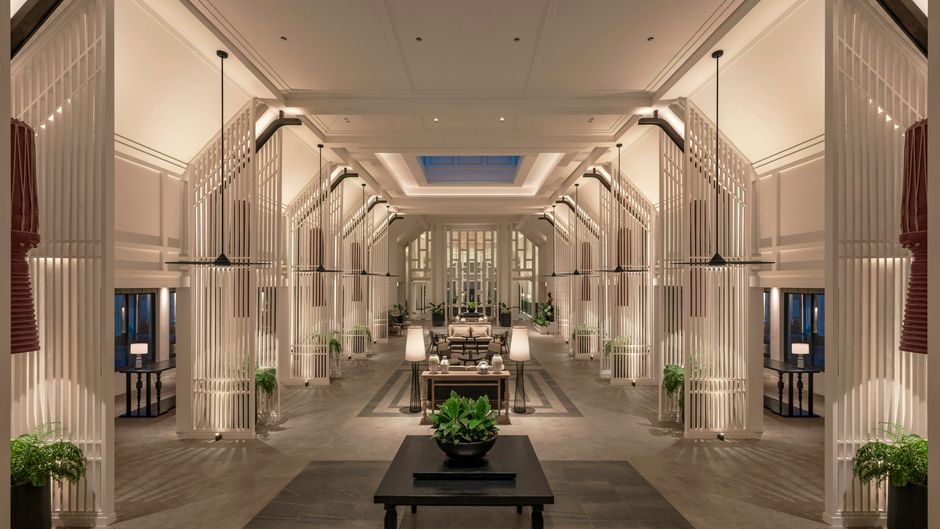 Kahavadi Chiang Rai, Curio Collection Lobby