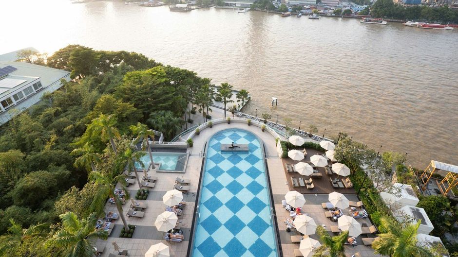 Chatrium Hotel Riverside Bangkok Pool