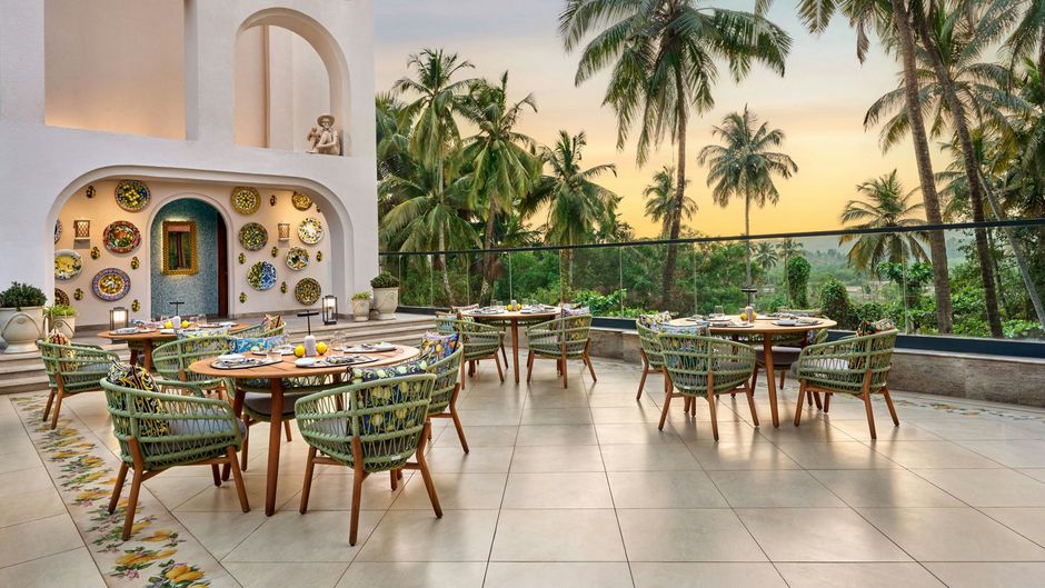 Renaissance Goa Hotel Restaurant