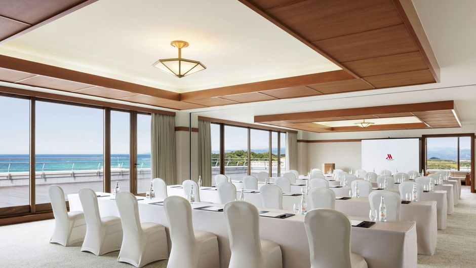 Nanki-Shirahama Marriott Hotel Meeting