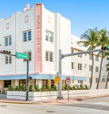 Beach Plaza Hotel South Beach