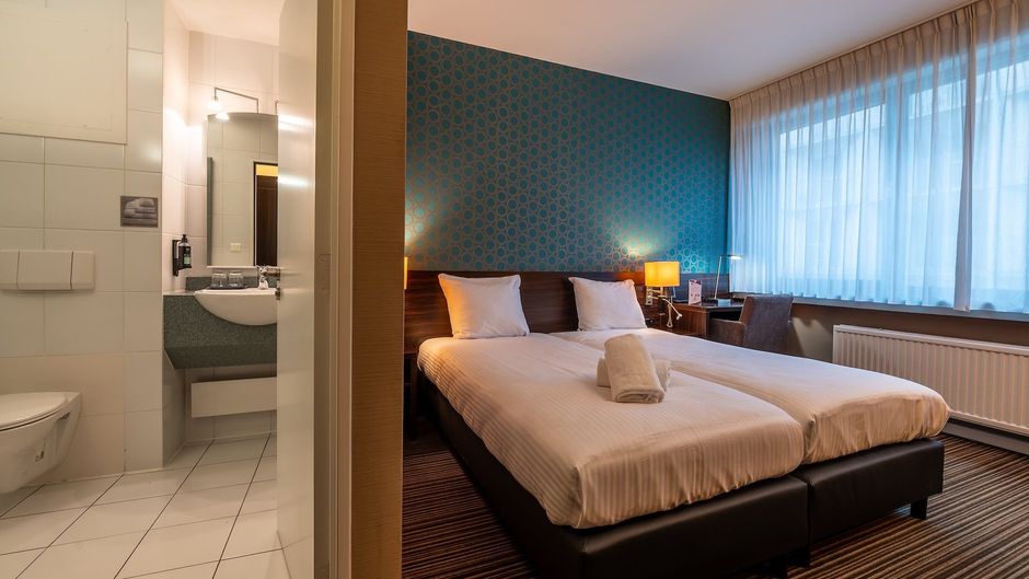 Hotel Docklands Room